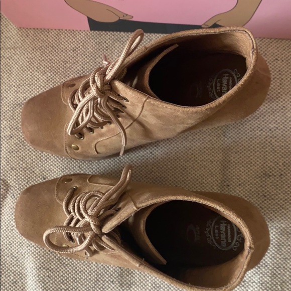 Jeffrey Campbell platform boots - Picture 2 of 7